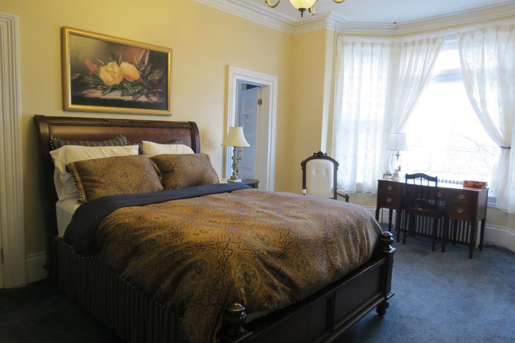 The Roses Heritage Inn St. John's Εξωτερικό φωτογραφία